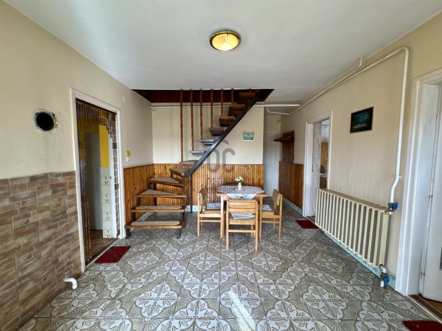 Eladó családi ház, Liszón 33 M Ft, 3 szobás