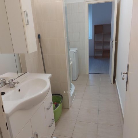 Eladó téglalakás, Szigetszentmiklóson 62.7 M Ft, 2+1 szobás