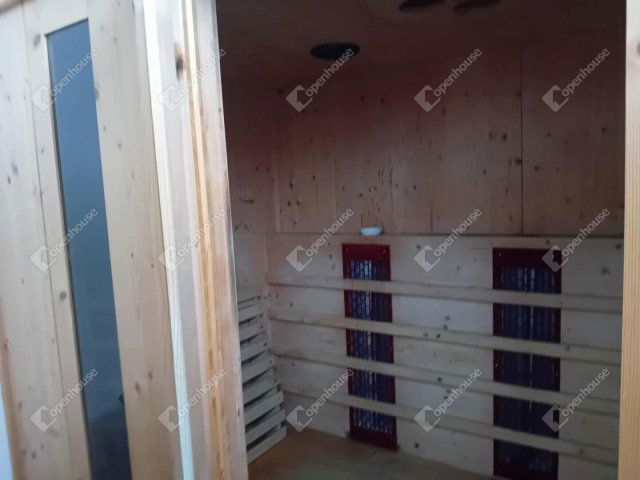 Eladó üzlethelyiség, Tatabányán 150 M Ft / költözzbe.hu