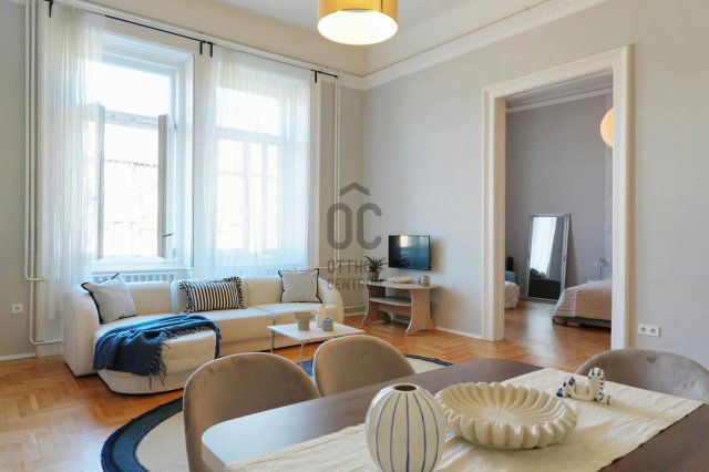 Eladó téglalakás, Budapesten, VI. kerületben 142 M Ft, 3 szobás