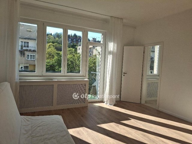 Eladó téglalakás, Budapesten, II. kerületben 105.4 M Ft