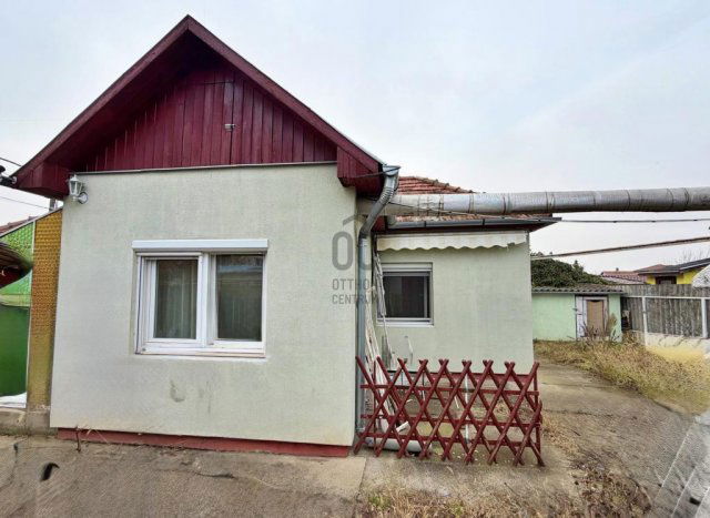 Eladó családi ház, Budapesten, XVII. kerületben 64.9 M Ft