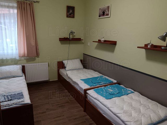 Eladó hotel, Banán 210 M Ft / költözzbe.hu