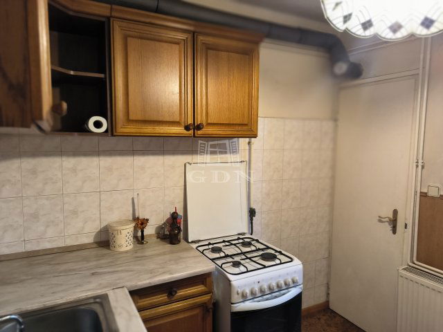 Eladó téglalakás, Budapesten, XIV. kerületben 78.5 M Ft