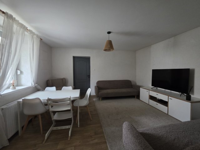 Eladó családi ház, Adonyban 79.9 M Ft, 3 szobás