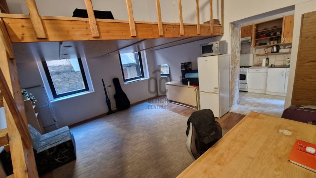 Eladó téglalakás, Budapesten, VII. kerületben, Garay utcában