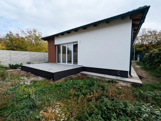 Eladó családi ház, Budapesten, XVIII. kerületben 130 M Ft