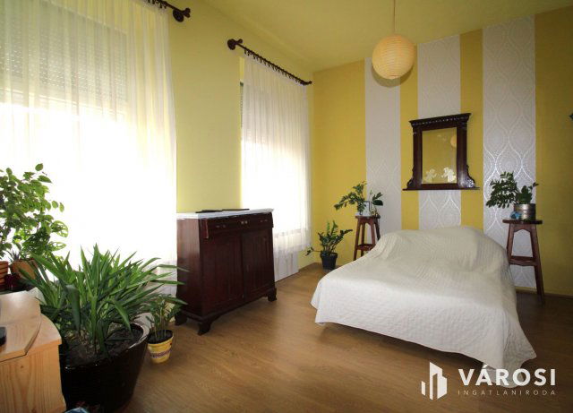 Eladó téglalakás, Enyingen 32.9 M Ft, 2 szobás