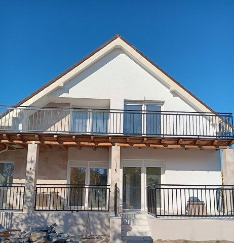 Eladó téglalakás, Siófokon 71.95 M Ft, 2 szobás