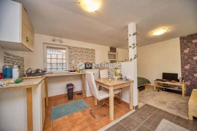 Eladó családi ház, Budapesten, XVIII. kerületben 120 M Ft