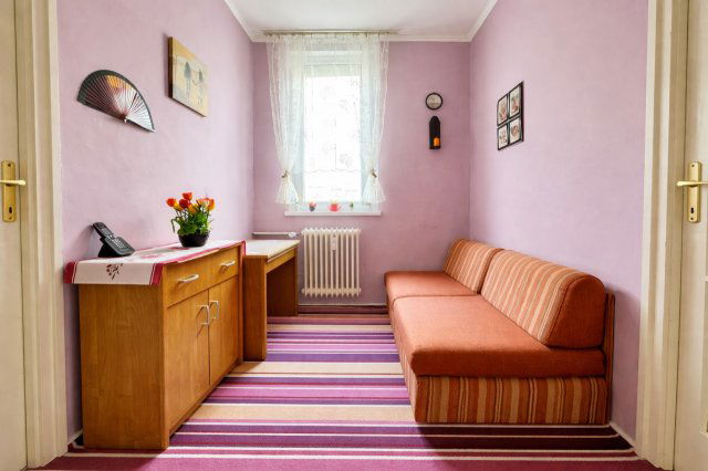 Eladó panellakás, Dunaújvárosban 19.99 M Ft, 2 szobás