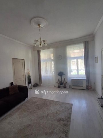 Eladó téglalakás, Budapesten, X. kerületben 84.9 M Ft, 3 szobás