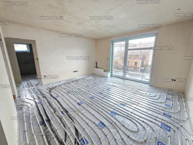 Eladó téglalakás, Budapesten, XVIII. kerületben 86.9 M Ft