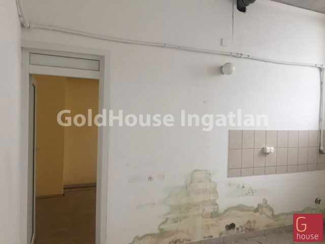 Kiadó ipari ingatlan, Solymáron 375 E Ft / hó