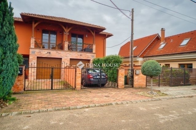 Eladó ikerház, Budapesten, XX. kerületben 124.9 M Ft, 5 szobás