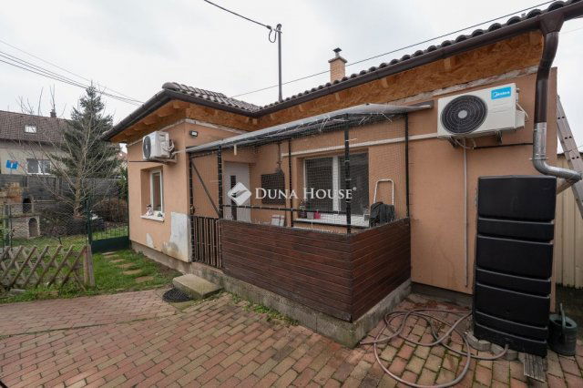 Eladó családi ház, Vértesszőlősön, Szabadság telepen