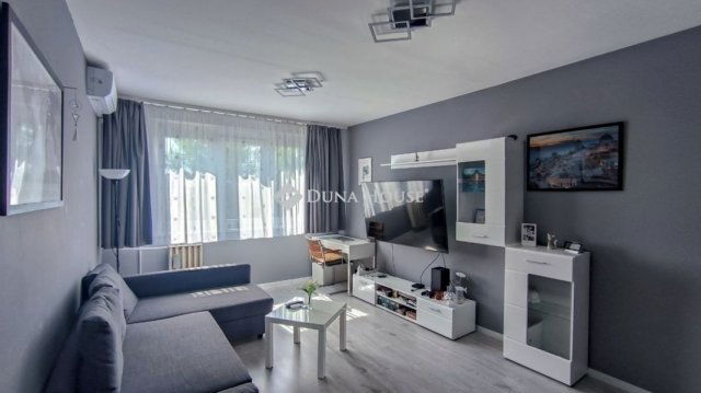 Eladó panellakás, Budapesten, III. kerületben 76.5 M Ft