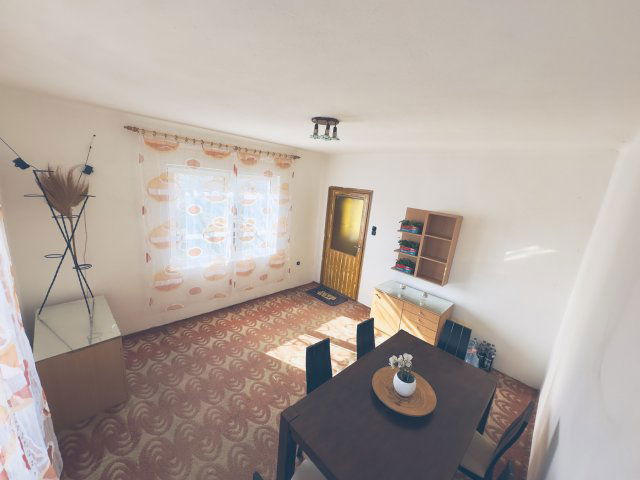 Eladó családi ház, Fóton 154 M Ft, 5+1 szobás