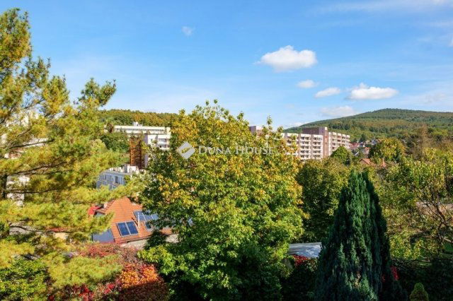 Eladó családi ház, Salgótarjánban 99 M Ft, 7 szobás