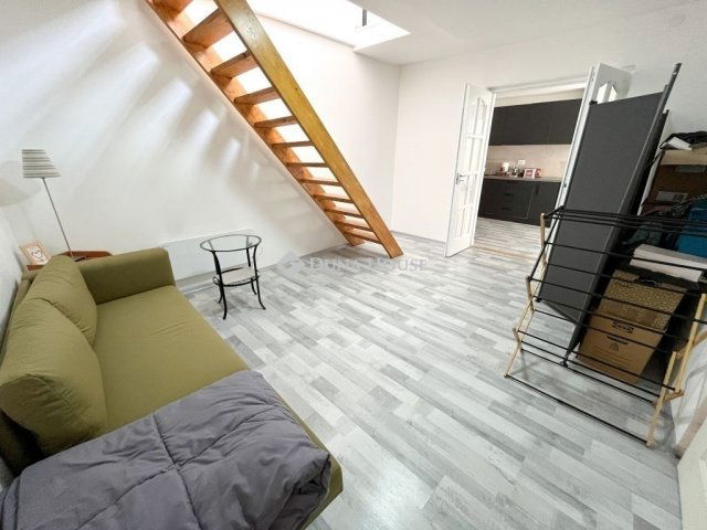 Eladó téglalakás, Budapesten, XX. kerületben 37.9 M Ft, 3 szobás