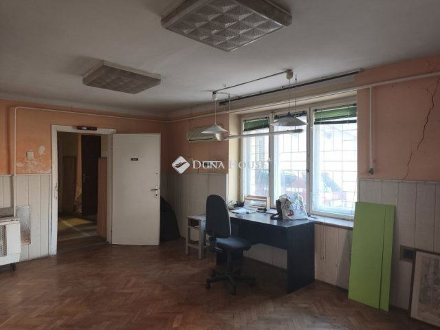 Eladó családi ház, Kecskeméten 53 M Ft, 1 szobás