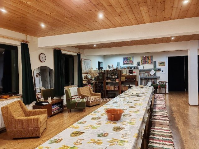 Eladó ipari ingatlan, Lispeszentadorjánban 360 M Ft