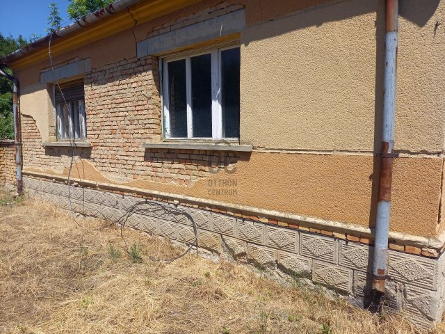 Eladó családi ház, Vaszaron 16.2 M Ft, 2 szobás