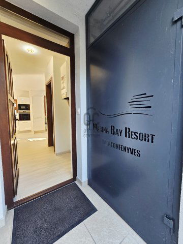 Kiadó téglalakás, albérlet, Balatonfenyvesen 240 E Ft / hó