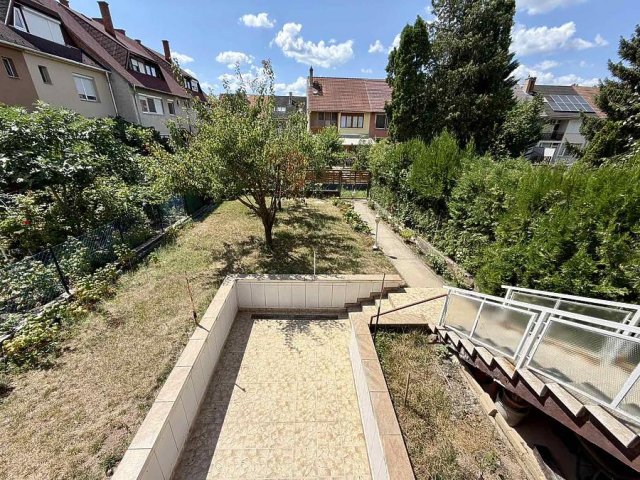 Eladó sorház, Vácon 189 M Ft, 4 szobás / költözzbe.hu