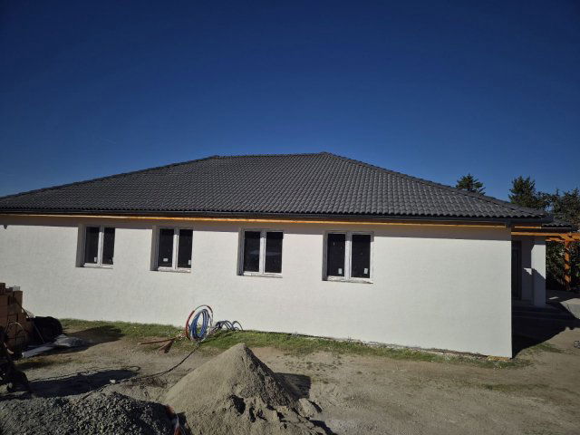 Eladó családi ház, Pilisen 68 M Ft, 4 szobás