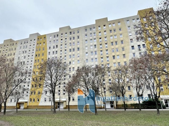 Eladó panellakás, Budapesten, III. kerületben 62 M Ft, 1+2 szobás