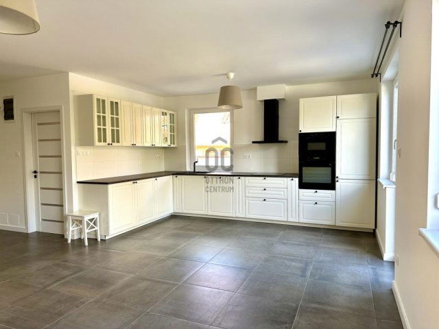 Eladó téglalakás, Dunakeszin 139.9 M Ft, 4 szobás