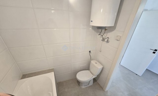 Eladó családi ház, Szabadbattyánban 79.6 M Ft, 4 szobás