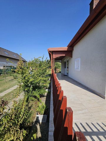 Eladó családi ház, Vonyarcvashegyen 107 M Ft, 4 szobás
