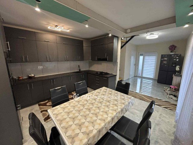 Eladó családi ház, Encsen 49.99 M Ft, 3 szobás