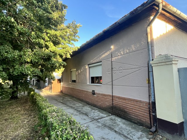 Eladó családi ház, Zsadányon 20.5 M Ft, 4 szobás