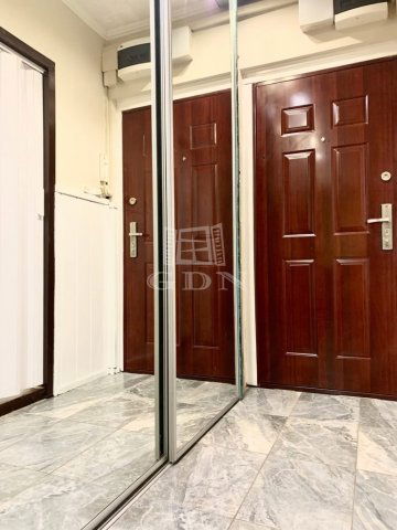 Eladó panellakás, Szigetszentmiklóson 56.9 M Ft, 1+2 szobás