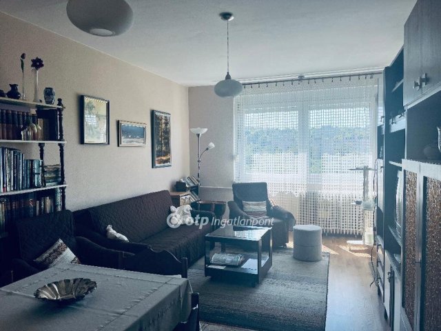 Eladó téglalakás, Zalaegerszegen 35 M Ft, 1+1 szobás