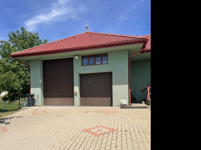Eladó családi ház, Cserszegtomajon 138 M Ft, 4 szobás