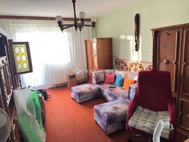 Eladó panellakás, Debrecenben 62.5 M Ft, 2 szobás