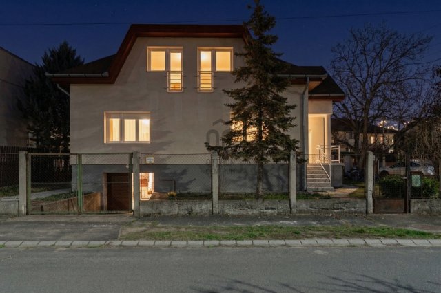 Eladó családi ház, Budapesten, XVII. kerületben 115 M Ft