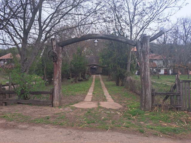 Eladó családi ház, Pilisen 11.9 M Ft, 3 szobás