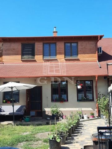 Eladó sorház, Dunaharasztin 92 M Ft, 4+2 szobás