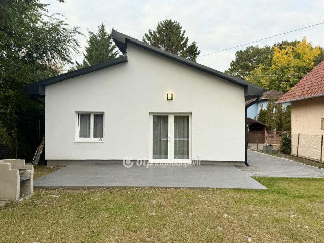 Eladó családi ház, Szigetszentmiklóson 94.9 M Ft, 2+2 szobás