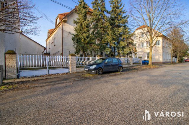 Eladó családi ház, Budapesten, XX. kerületben 279 M Ft