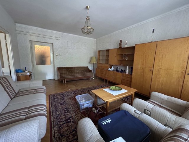 Eladó téglalakás, Győrött 65 M Ft, 2 szobás
