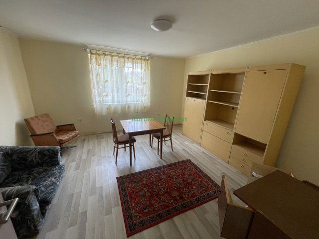 Eladó családi ház, Nyíregyházán 32 M Ft, 2 szobás