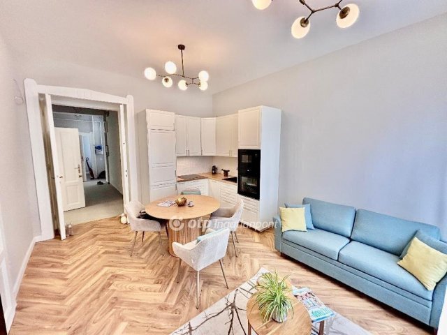 Eladó téglalakás, Budapesten, IX. kerületben 135.674 M Ft