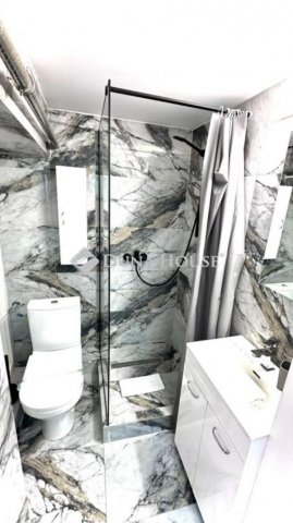 Eladó téglalakás, Budapesten, VII. kerületben 93.9 M Ft