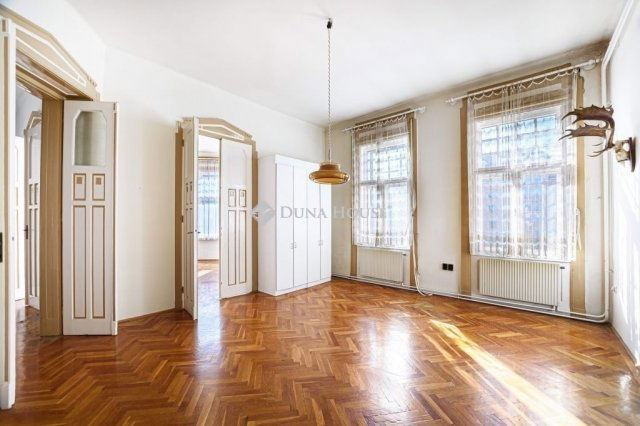 Eladó téglalakás, Budapesten, I. kerületben 230 M Ft, 5 szobás